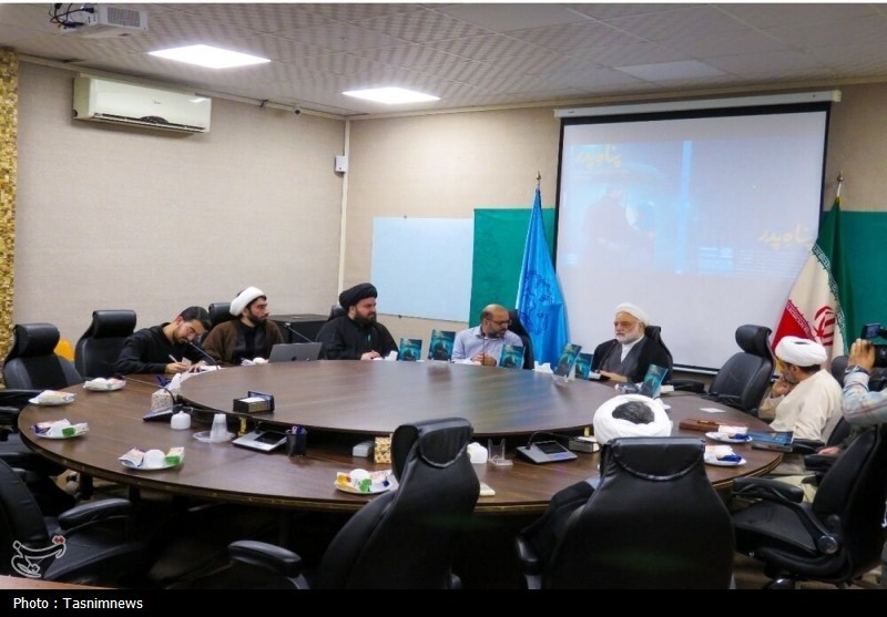 رونمایی از کتاب «پناه پدر»/جایگاه پدر در خانواده بازتعریف شود
