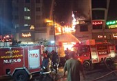 آتشسوزی گسترده در 17 شهریور مشهد؛ عملیات اطفاء ادامه دارد