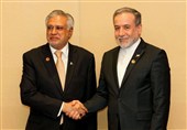 رایزنی عراقچی با وزیر امور خارجه پاکستان