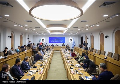 نشست بوم گردی با حضور وزیر میراث فرهنگی