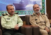 دریادار سعادت: نیروی دریایی با تمام توان در خدمت امنیت کشور است