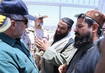 اتباع مجاز از خدمات شهروندان ایرانی بهرهمند میشوند اتباع مجاز از خدمات شهروندان ایرانی بهرهمند میشوند