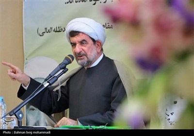 اجلاس مدیران مدارس جامعه تعلیمات اسلامی در همدان