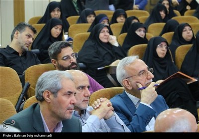 اجلاس مدیران مدارس جامعه تعلیمات اسلامی در همدان