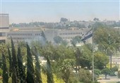 الکیان الإسرائیلی یستهدف مدخل هیئة الأرکان فی دمشق