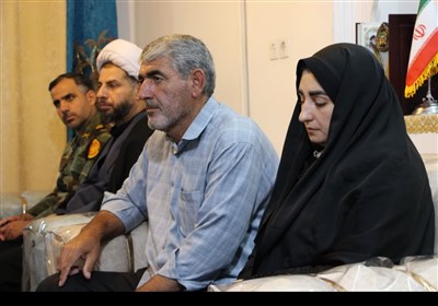 دیدار فرمانده نیروی زمینی ارتش با خانواده شهدای لرستان