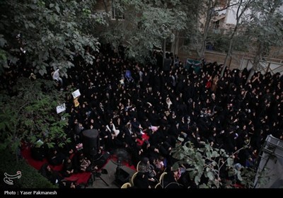 مداحی مهدی رسولی در محل حمله رژیم صهیونیستی به نارمک تهران