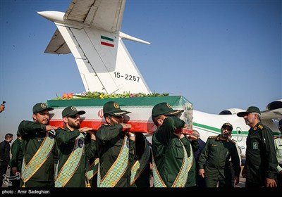 مراسم استقبال از پیکر سردار شهید غلامحسین غیب پرور - شیراز