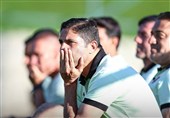 حضور هاشمیان در تمرین پرسپولیس با وجود انتخاب سرمربی جدید