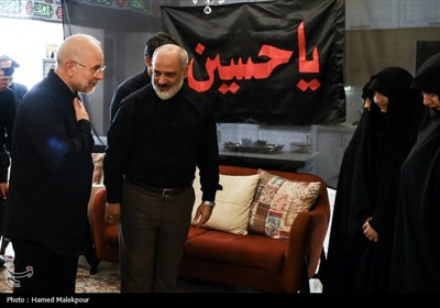 حضور رئیس مجلس در منزل شهیدان طهرانچی، شادمانی و حاجی‌زاده