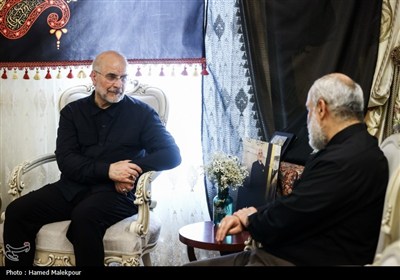 حضور رئیس مجلس در منزل شهیدان طهرانچی، شادمانی و حاجی‌زاده