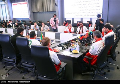 نشست خبری رئیس جمعیت هلال‌احمر