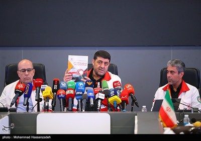 نشست خبری رئیس جمعیت هلال‌احمر