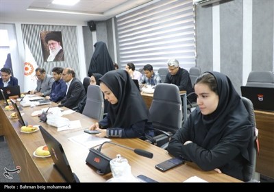 نشست اصحاب رسانه همدان با مدیرکل بهزیستی استان