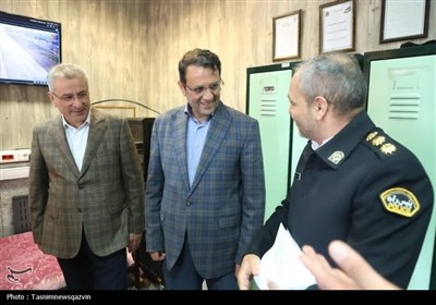 بازدید معاون سیاسی استاندار قزوین از پست‌های ایست‌وبازرسی در قزوین