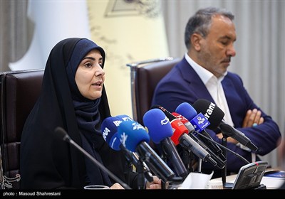  فرزانه صادق وزیر راه و شهرسازی