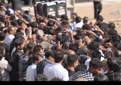 مراسم تشییع پیکر پاک شهید امدادگر کورش بیرانوند