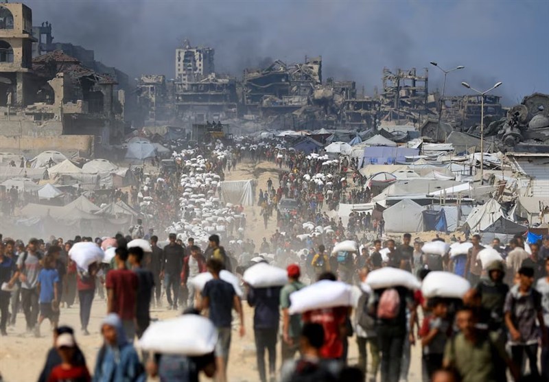 Israeli Troops Massacre Dozens of Starving Palestinians amid Gaza Aid Catastrophe