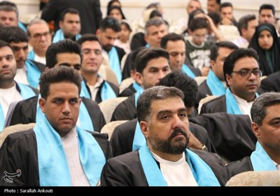 آیین تحلیف 130 کارآموز وکالت کانون وکلای قوه قضائیه در کرمان