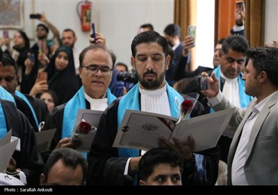 آیین تحلیف 130 کارآموز وکالت کانون وکلای قوه قضائیه در کرمان