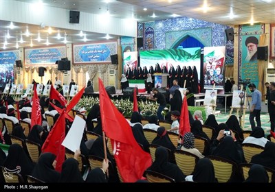 اجتماع بزرگ زیـنبیون بوشهری‌ها با حضور سرکارخانم امامی مجری صدا و سیما
