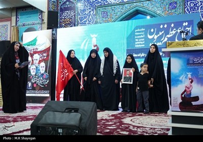 اجتماع بزرگ زیـنبیون بوشهری‌ها با حضور سرکارخانم امامی مجری صدا و سیما