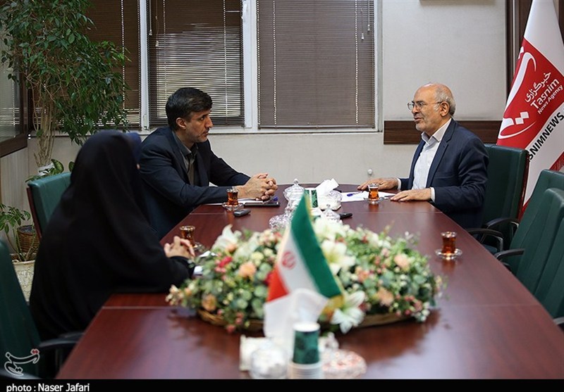 نگارندگان بیانیه 180 استاد باید پاسخگوی عملکردشان باشند / اروپاییان همان "مغولهای کرواتی" هستند