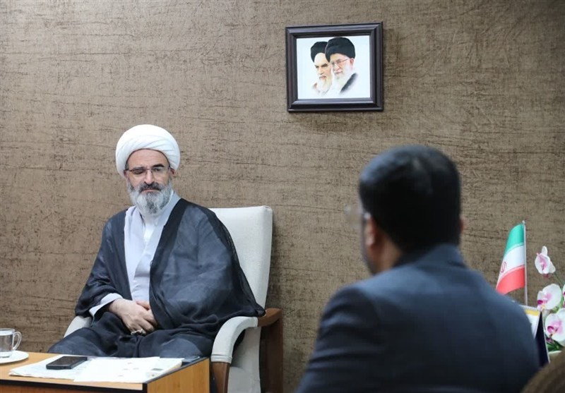 خدمات بهزیستی باید به دورترین نقاط استان سمنان برسد