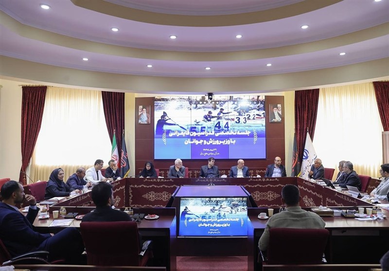 دنیامالی: انتظار از فدراسیون قایقرانی زیاد است