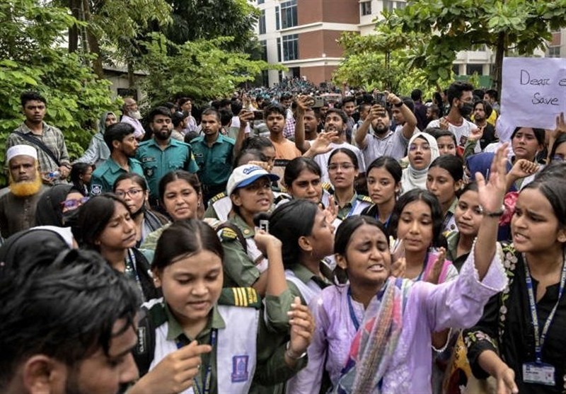 Students Protest in Bangladesh After Air Force Jet Crash Kills 31, Mostly Children