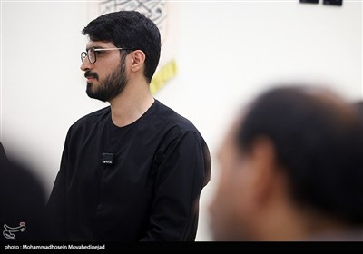 دیدار جمعی از چهره های رسانه ای زنان با خانواده شهید باقری