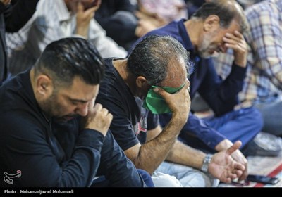نجوای توسل به حریم کبریا در مسجد مقدس جمکران