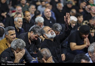 نجوای توسل به حریم کبریا در مسجد مقدس جمکران