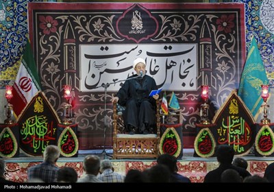نجوای توسل به حریم کبریا در مسجد مقدس جمکران