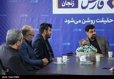 بازدید مدیران خبرگزاری تسنیم از خبرگزاری فارس زنجان