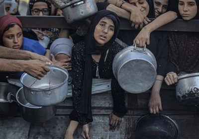 تشییع غزه روی دست گرسنگان/ داغ ننگی بر پیشانی حاکمان عرب