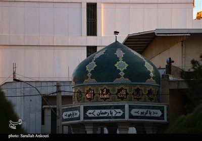 جلوه‌گری گنبدها و شکوه و صلابت مساجد کرمان