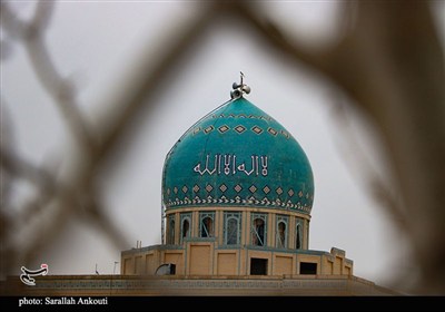 جلوه‌گری گنبدها و شکوه و صلابت مساجد کرمان
