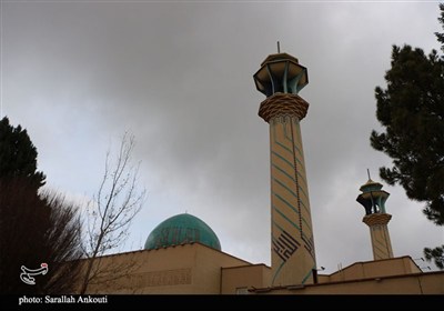 جلوه‌گری گنبدها و شکوه و صلابت مساجد کرمان