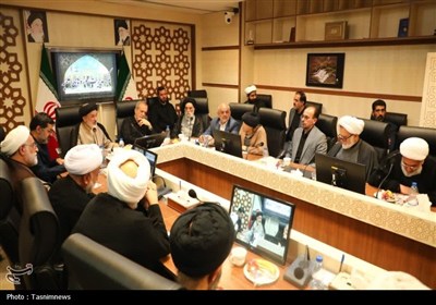 نشست هم اندیشی فضلای حوزه علمیه قم با رئیس جمهور