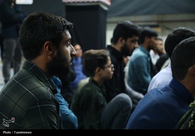 دیدار پزشکیان با نمایندگان قم و طلاب کرمانی