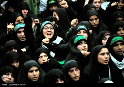 ترسیم پیوند عمیق قلبی مردم اردبیل با امام خامنه‌ای به روایت تصویر