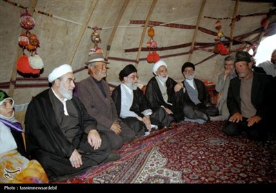 ترسیم پیوند عمیق قلبی مردم اردبیل با امام خامنه‌ای به روایت تصویر