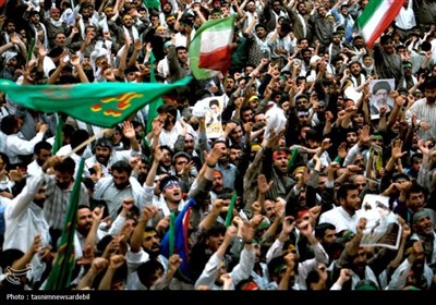 ترسیم پیوند عمیق قلبی مردم اردبیل با امام خامنه‌ای به روایت تصویر