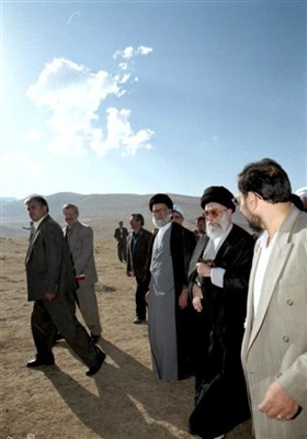 ترسیم پیوند عمیق قلبی مردم اردبیل با امام خامنه‌ای به روایت تصویر