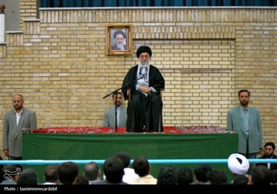 ترسیم پیوند عمیق قلبی مردم اردبیل با امام خامنه‌ای به روایت تصویر