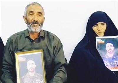 پدر،فداي،رهبر،دل،مادرش،اسماعيل،ايمان،ساده،شهيد،لبخند،روستا،ل ...