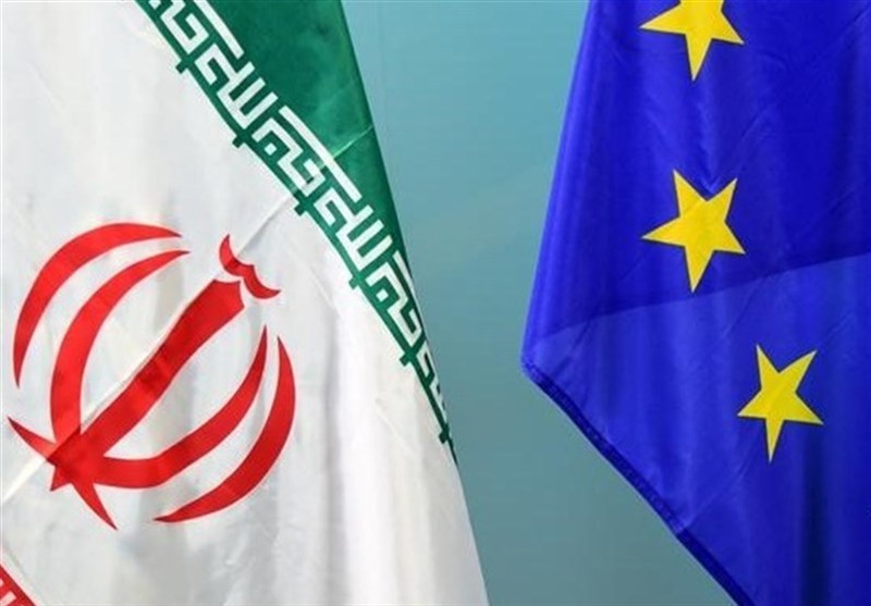 بدء جلسة المحادثات بین ایران والدول الاوروبیة الثلاث فی اسطنبول