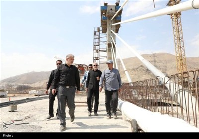 پزشکیان‌ در بازدید ‌از پروژه ملی آزادراه شمالی