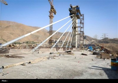 پزشکیان‌ در بازدید ‌از پروژه ملی آزادراه شمالی